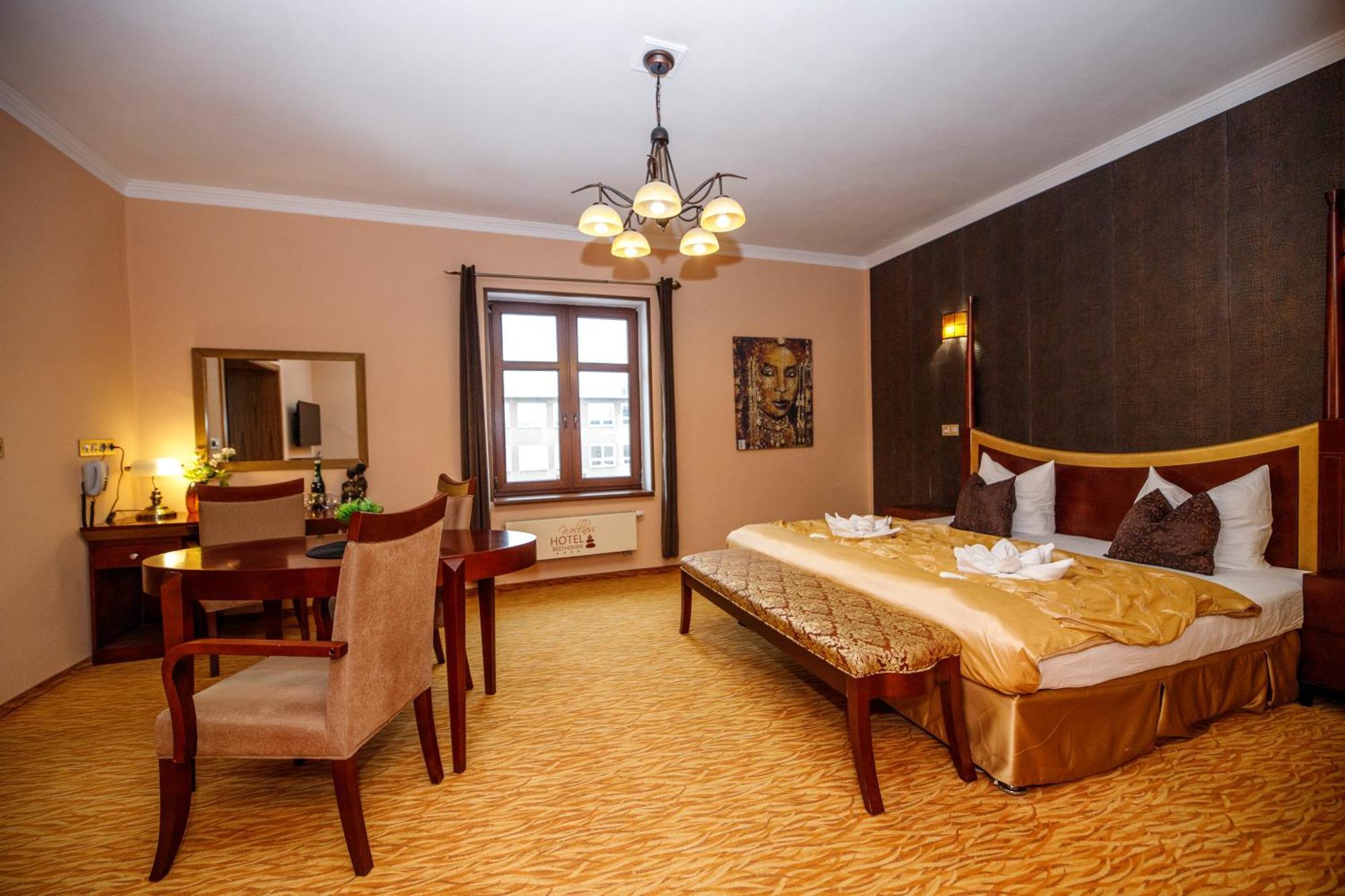 Wellness Hotel Beethoven Chomutov Εξωτερικό φωτογραφία