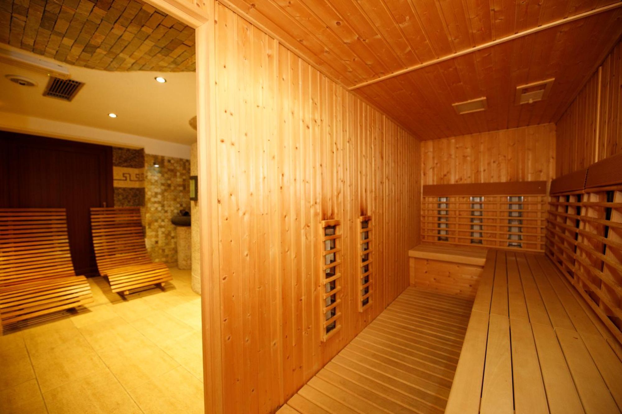 Wellness Hotel Beethoven Chomutov Εξωτερικό φωτογραφία